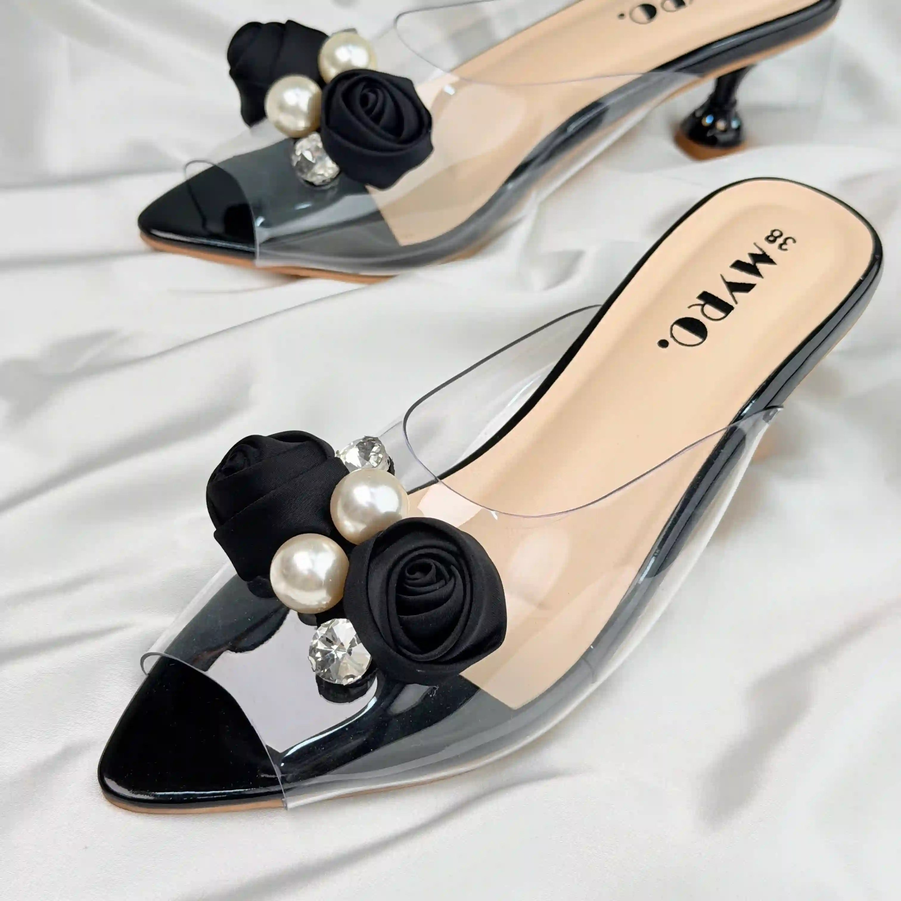 Rosvi Black Heel