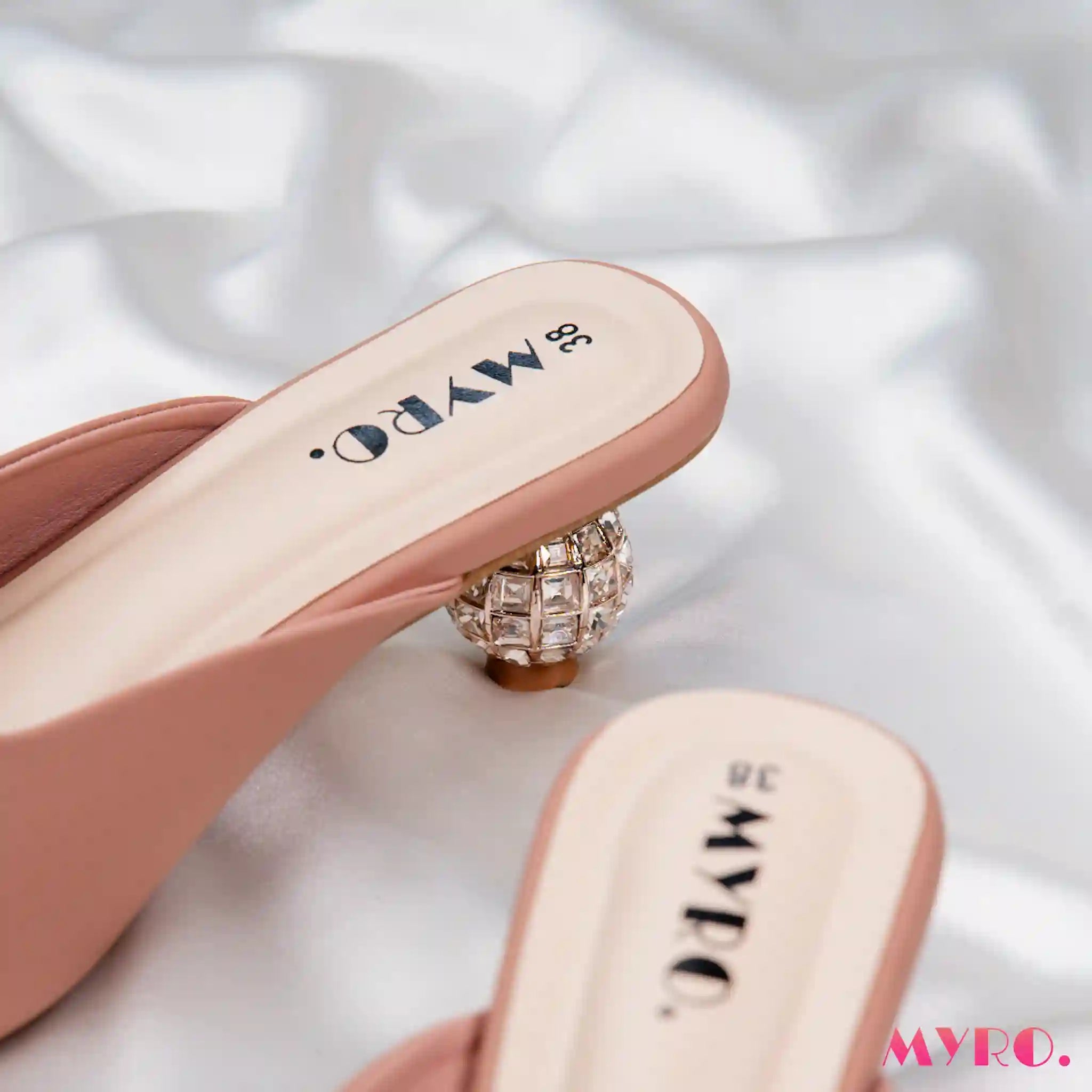 Ivory Pink Heel - MYRO
