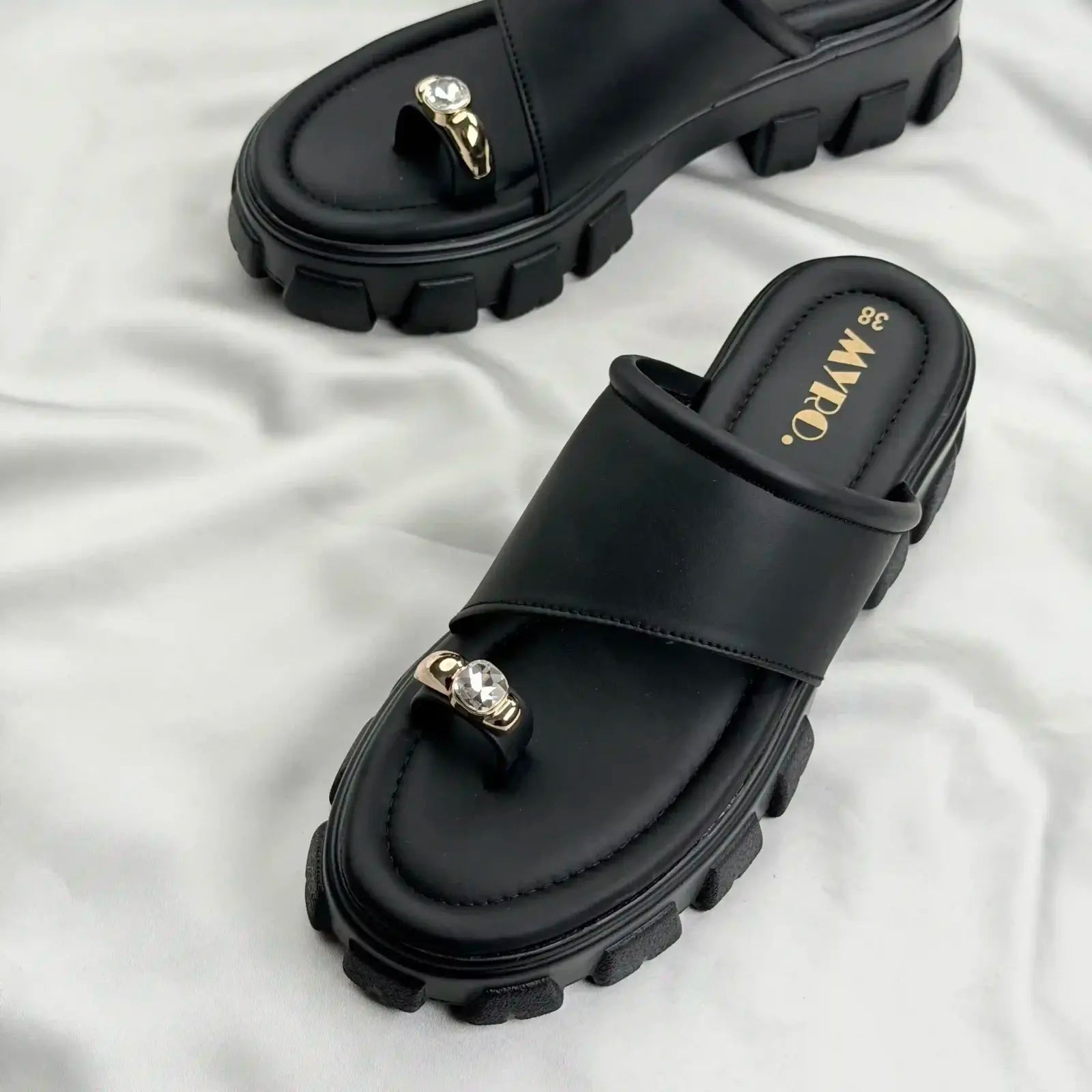 Jumbo Black Boston Heel - MYRO