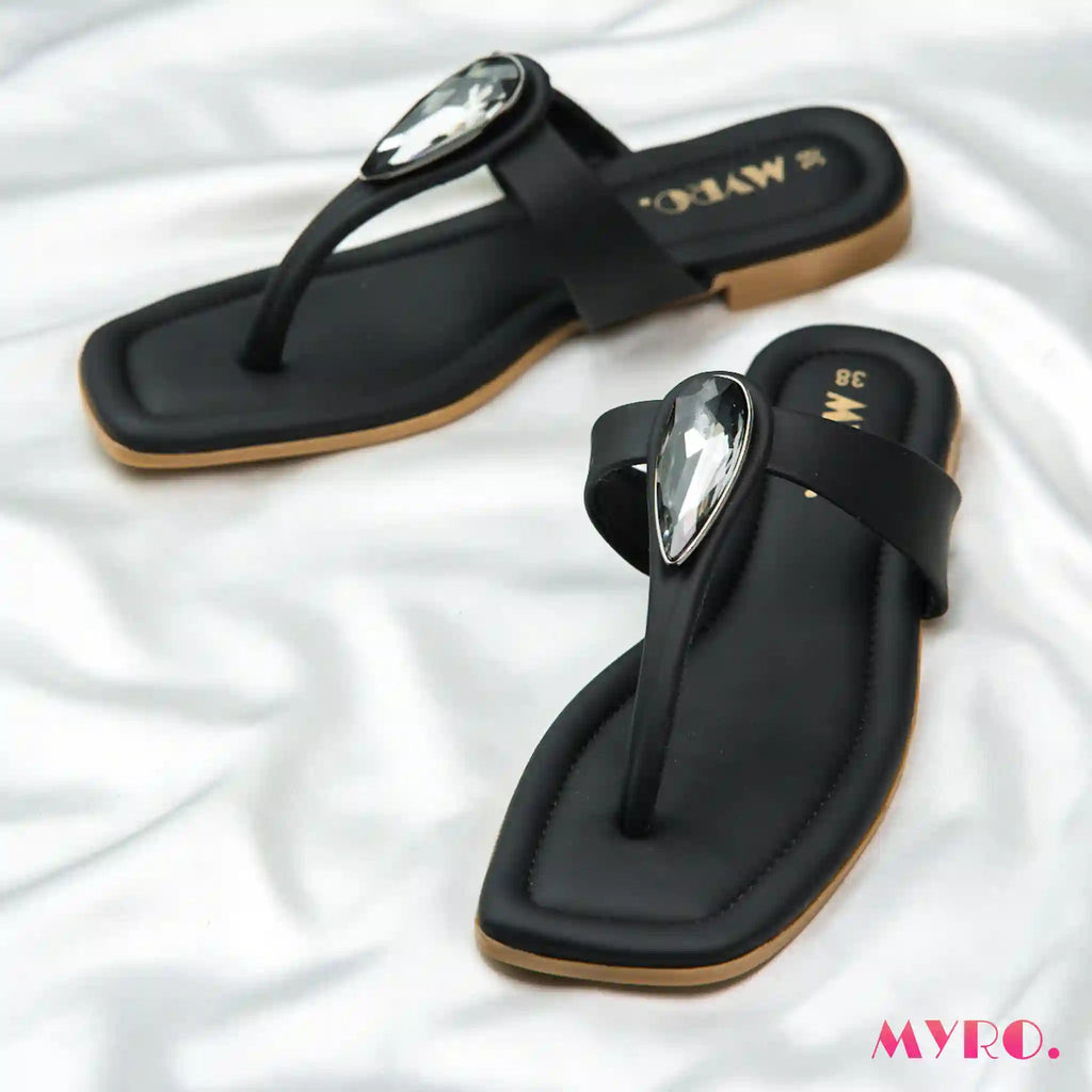 Mila Black Flat - MYRO