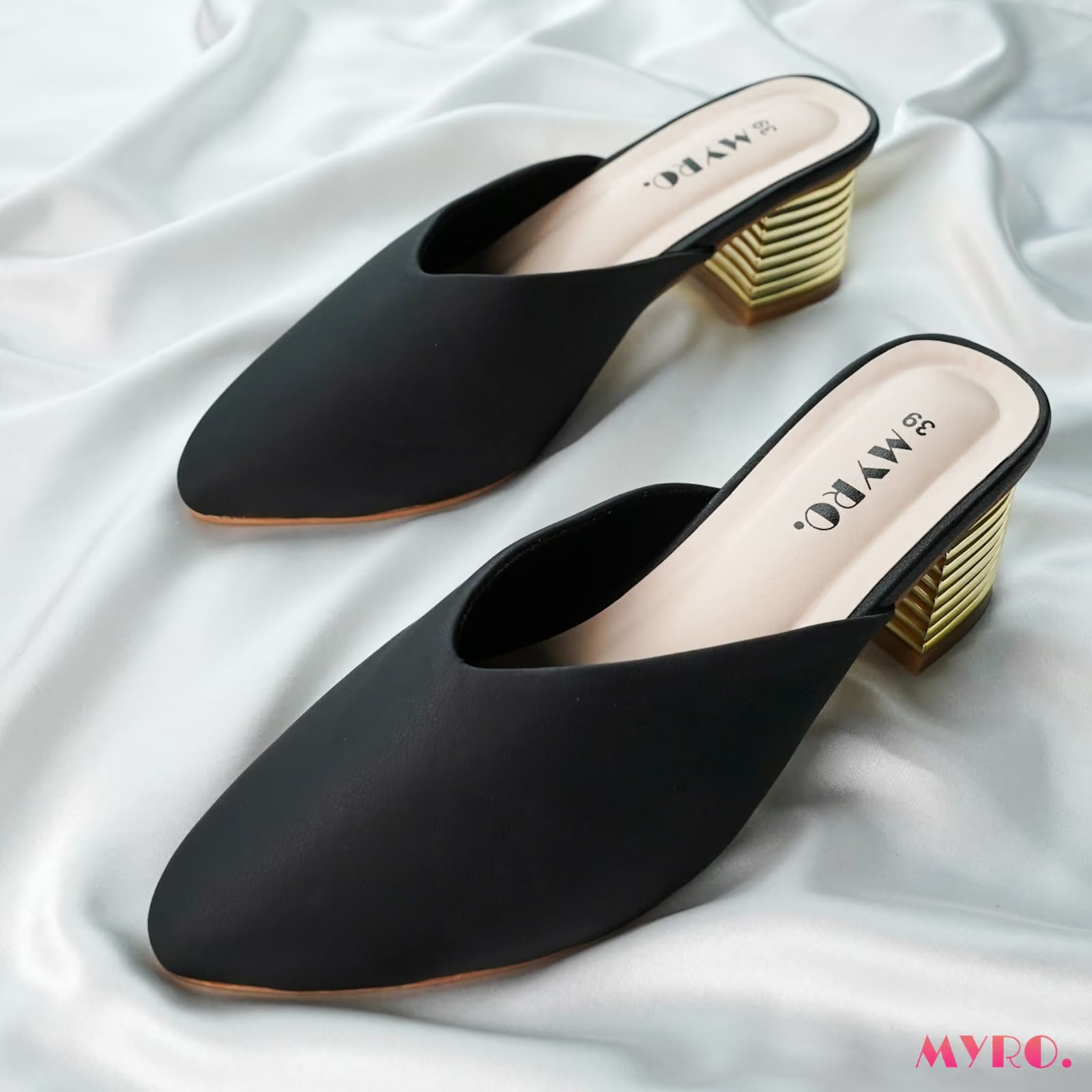 Mivi Black Mules - MYRO
