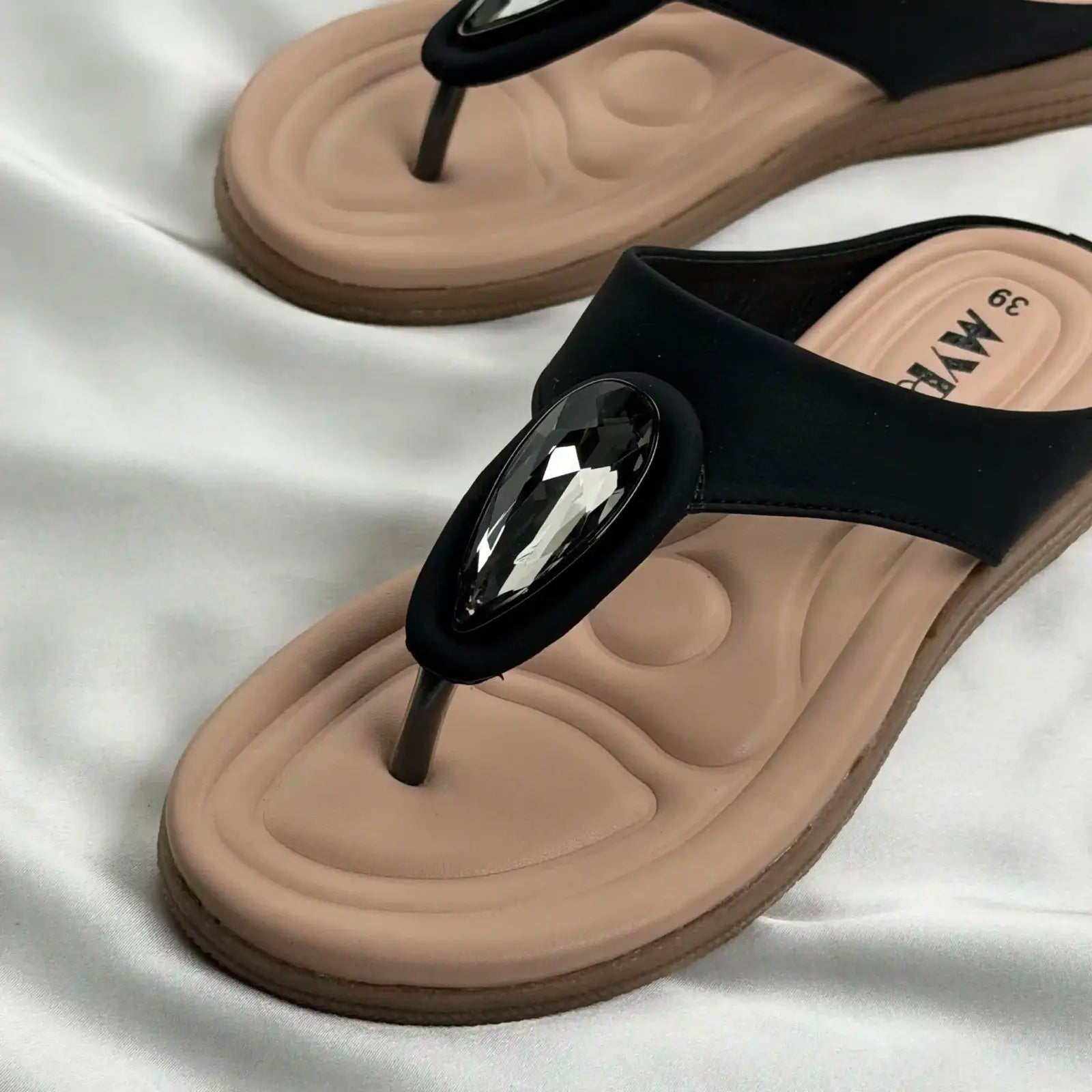 Rida Low Boston Heel - MYRO