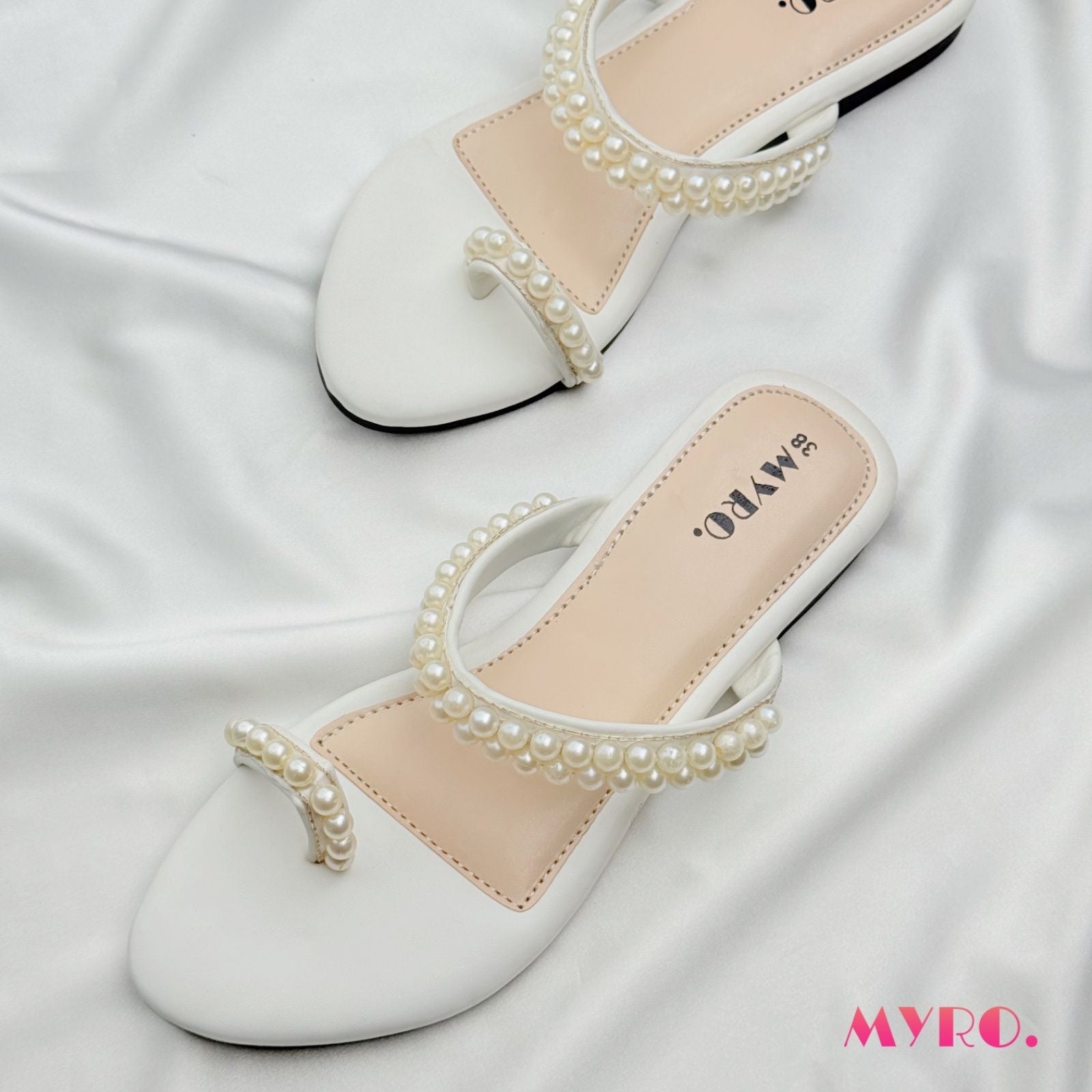 Roshni Zardosi White Flat - MYRO